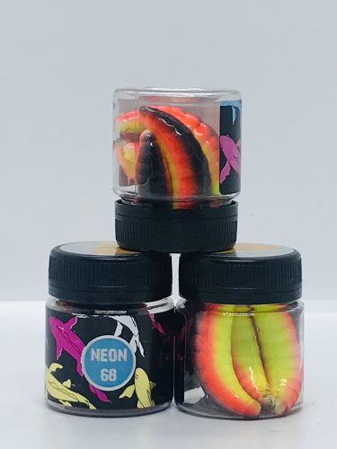 Силиконовые приманки Neon 68 Maggot 46мм -01(сыр)немецкий флаг (6шт) -2242